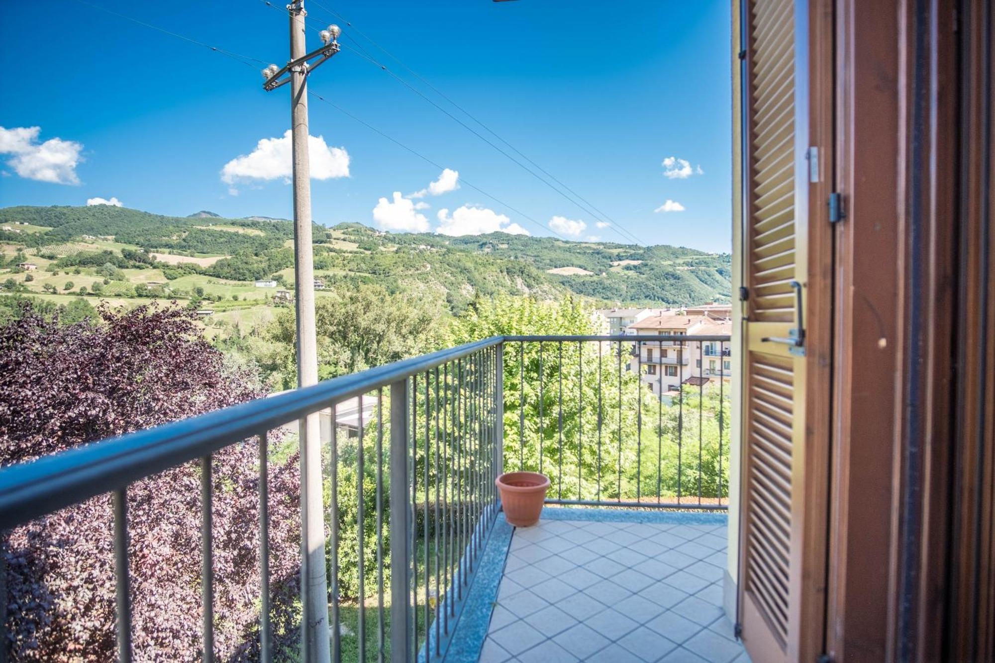Soggiorno In Valle Боббио Экстерьер фото